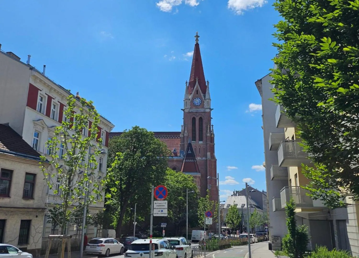 Quiet And Cosy Studio-Apartment Near Subway-Station - 15 Minutes To Stephansdom And Schoenbrunn --- Ruhiges, Gemuetliches Studio-Apartment Nahe U-Bahn Station Huetteldorfer Strasse Vienna Austria